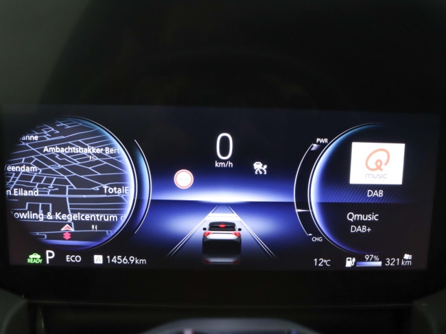 Suzuki e VITARA - Style 61 kWh