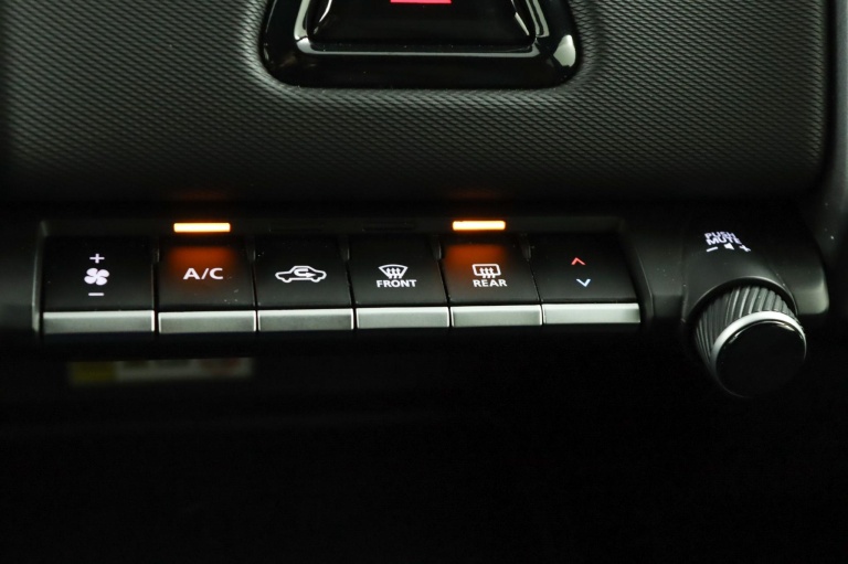 Suzuki e VITARA - Style 61 kWh 7