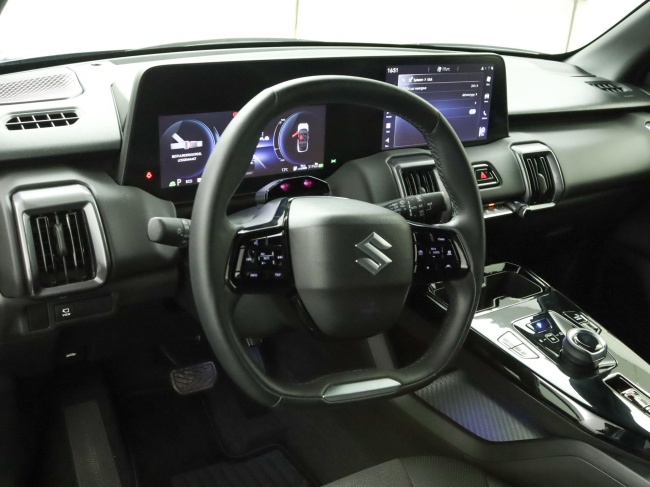 Suzuki e VITARA - Style 61 kWh