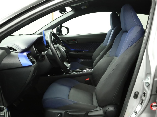 Toyota C-HR - 1.8 Hybrid Bi-Tone