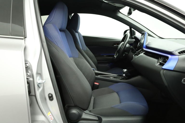 Toyota C-HR - 1.8 Hybrid Bi-Tone 22