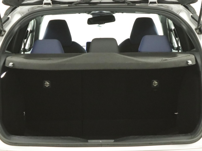 Toyota C-HR - 1.8 Hybrid Bi-Tone