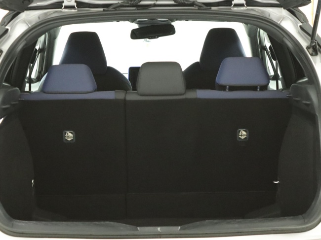 Toyota C-HR - 1.8 Hybrid Bi-Tone