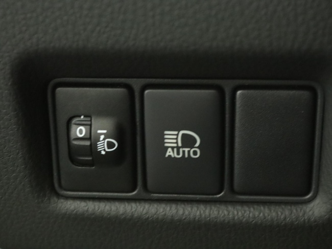 Toyota C-HR - 1.8 Hybrid Bi-Tone