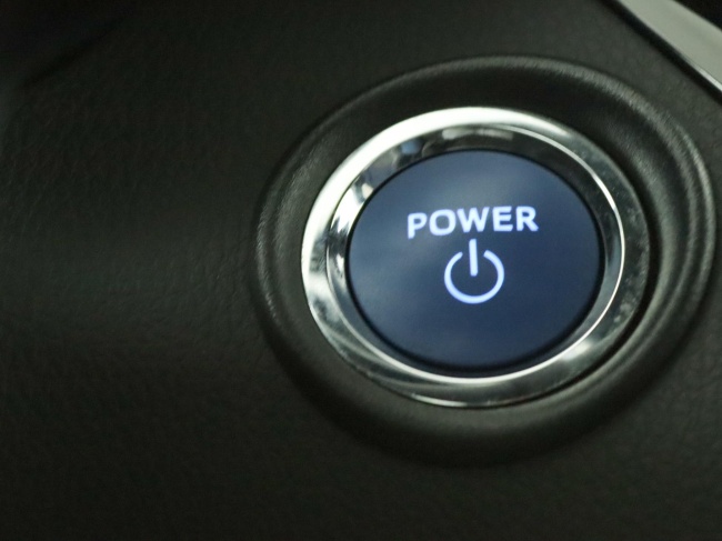 Toyota C-HR - 1.8 Hybrid Bi-Tone