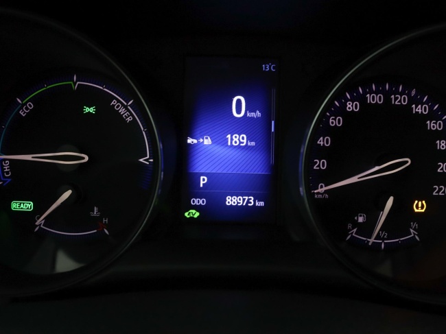 Toyota C-HR - 1.8 Hybrid Bi-Tone