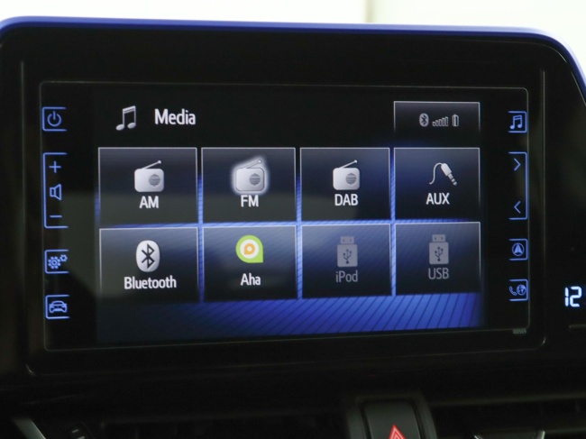 Toyota C-HR - 1.8 Hybrid Bi-Tone