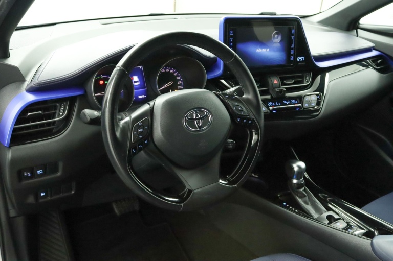 Toyota C-HR - 1.8 Hybrid Bi-Tone 67