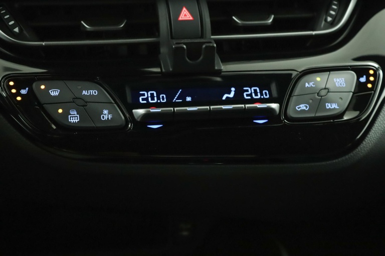 Toyota C-HR - 1.8 Hybrid Bi-Tone 7