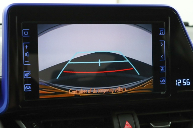 Toyota C-HR - 1.8 Hybrid Bi-Tone 9