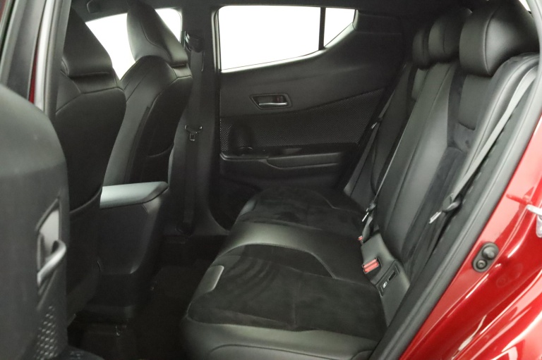 Toyota C-HR - 1.8 Hybrid Executive Ultimate 18