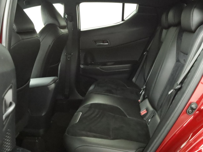 Toyota C-HR - 1.8 Hybrid Executive Ultimate