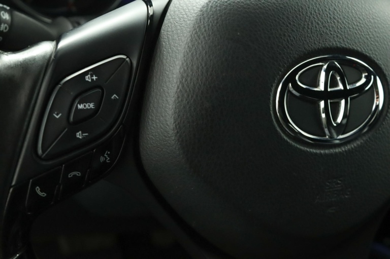 Toyota C-HR - 1.8 Hybrid Executive Ultimate 19