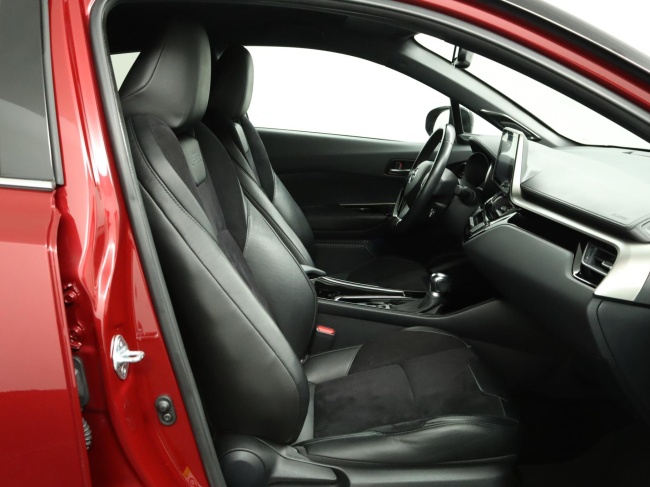 Toyota C-HR - 1.8 Hybrid Executive Ultimate