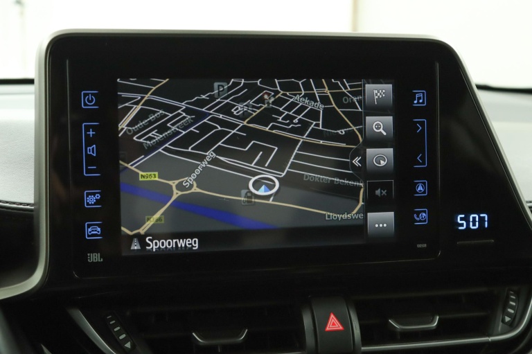 Toyota C-HR - 1.8 Hybrid Executive Ultimate 28