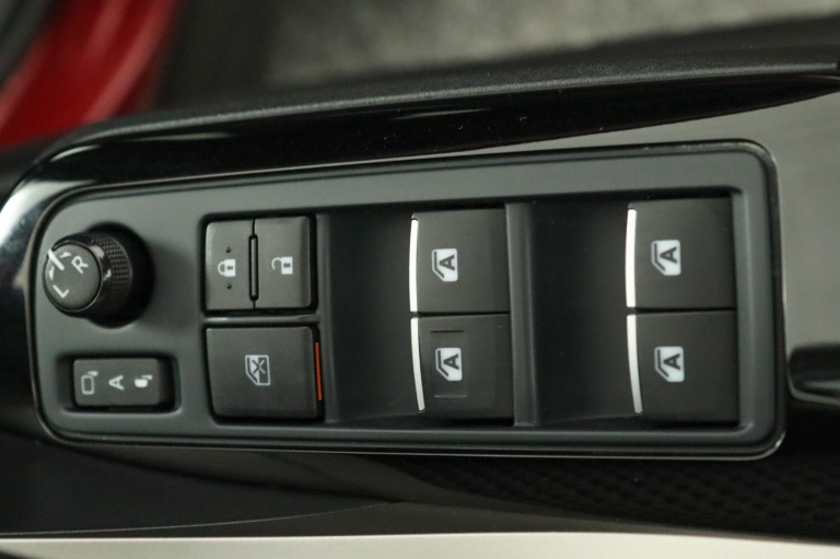 Toyota C-HR - 1.8 Hybrid Executive Ultimate 29