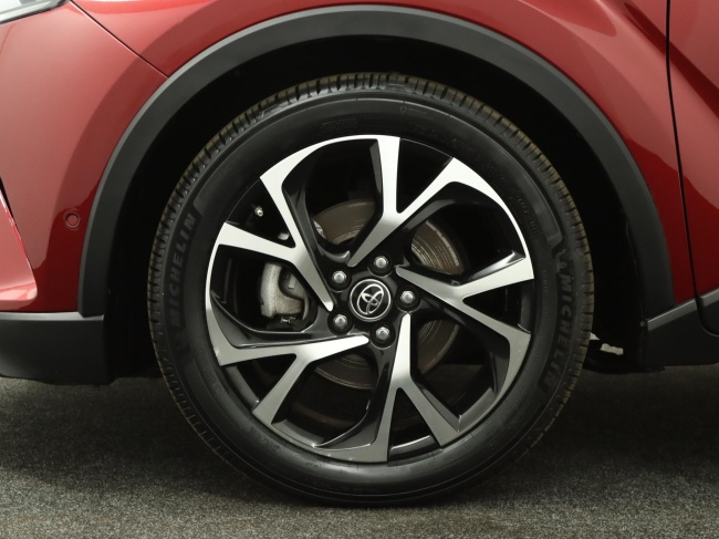 Toyota C-HR - 1.8 Hybrid Executive Ultimate