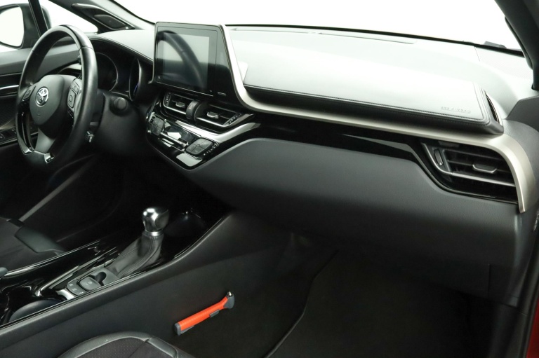 Toyota C-HR - 1.8 Hybrid Executive Ultimate 44