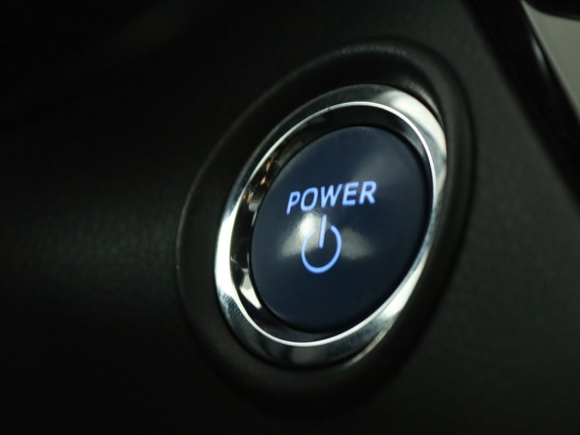 Toyota C-HR - 1.8 Hybrid Executive Ultimate