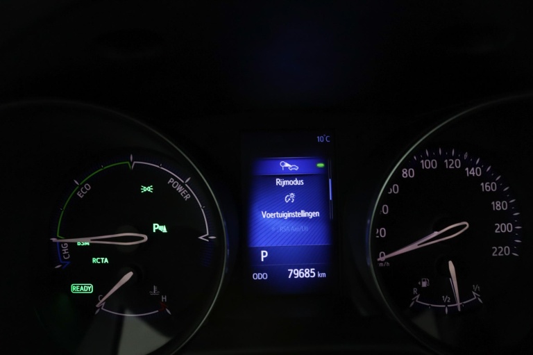 Toyota C-HR - 1.8 Hybrid Executive Ultimate 60