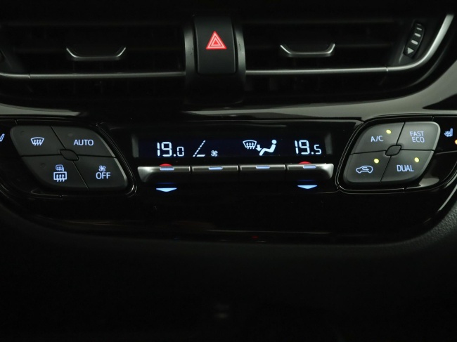 Toyota C-HR - 1.8 Hybrid Executive Ultimate