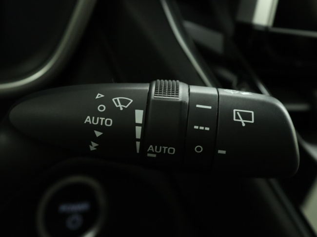 Toyota Corolla Cross - 2.0 High Power Hybrid Launch Edition