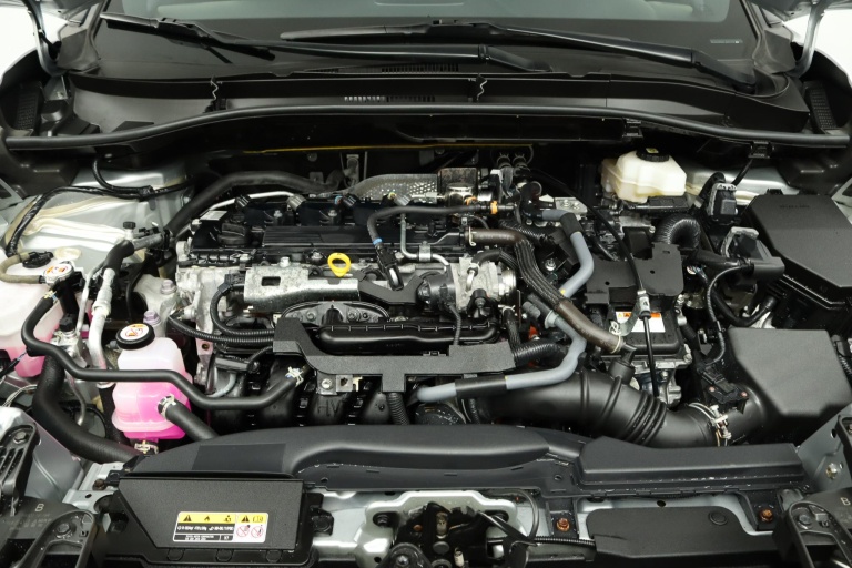 Toyota Corolla Cross - 2.0 High Power Hybrid Launch Edition 34