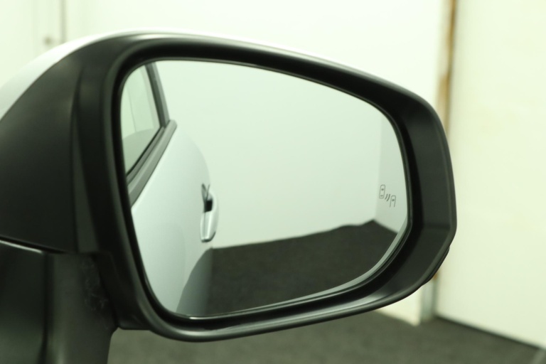 Toyota Corolla Cross - 2.0 High Power Hybrid Launch Edition 42