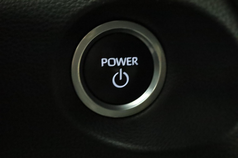 Toyota Corolla Cross - 2.0 High Power Hybrid Launch Edition 46