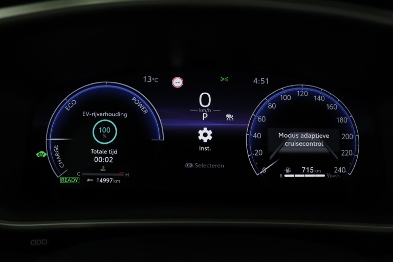 Toyota Corolla Cross - 2.0 High Power Hybrid Launch Edition 54