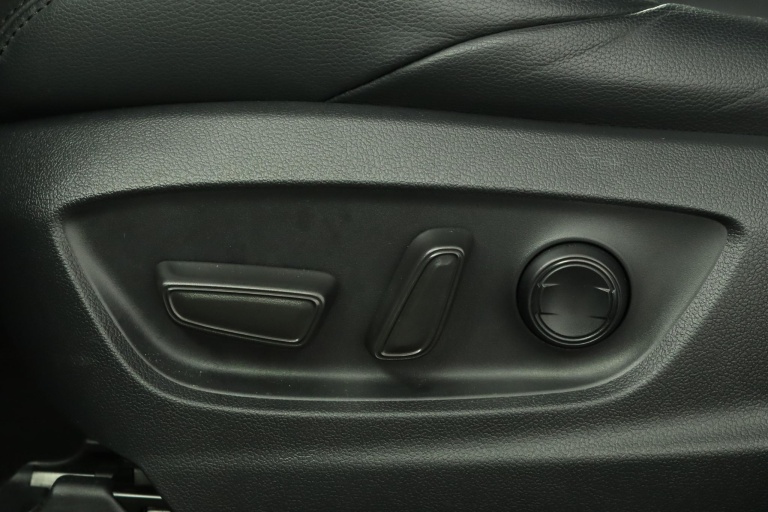 Toyota Corolla Cross - 2.0 High Power Hybrid Launch Edition 68