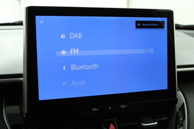 Toyota Corolla Cross - 2.0 High Power Hybrid Launch Edition 8