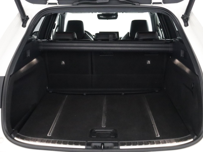 Toyota Corolla Touring Sports - 2.0 Hybrid Executive