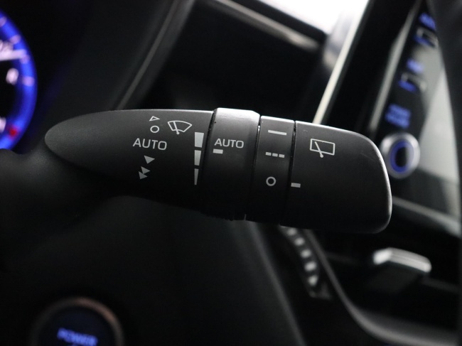 Toyota Corolla Touring Sports - 2.0 Hybrid Executive