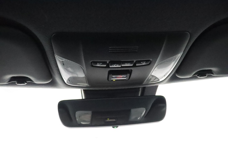 Toyota Corolla Touring Sports - 2.0 Hybrid Executive 34