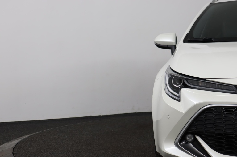 Toyota Corolla Touring Sports - 2.0 Hybrid Executive 37