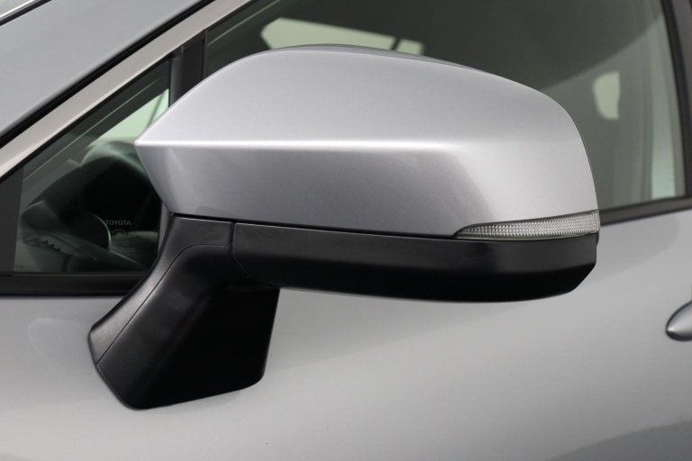 Toyota Corolla Cross - Hybrid 200 Dynamic 37