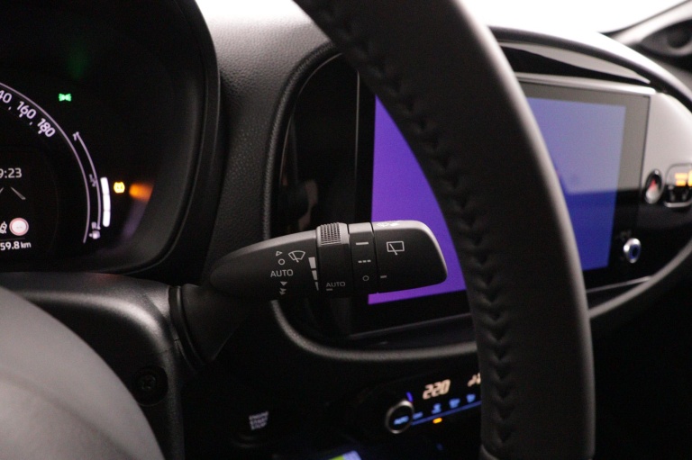 Toyota Aygo X - 1.0 VVT-i MT JBL 31