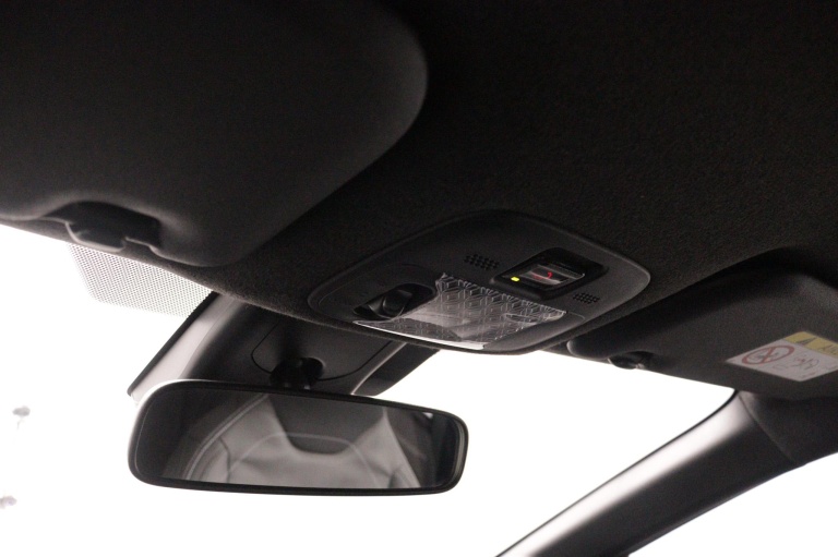 Toyota Aygo X - 1.0 VVT-i MT JBL 32