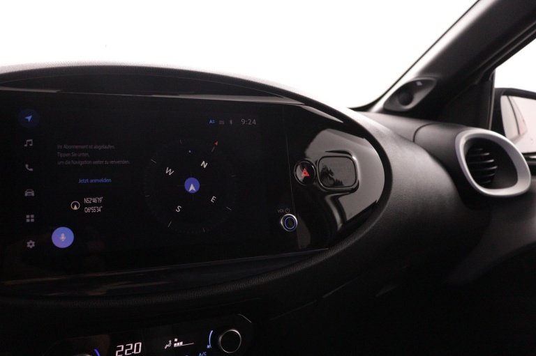 Toyota Aygo X - 1.0 VVT-i MT JBL 37