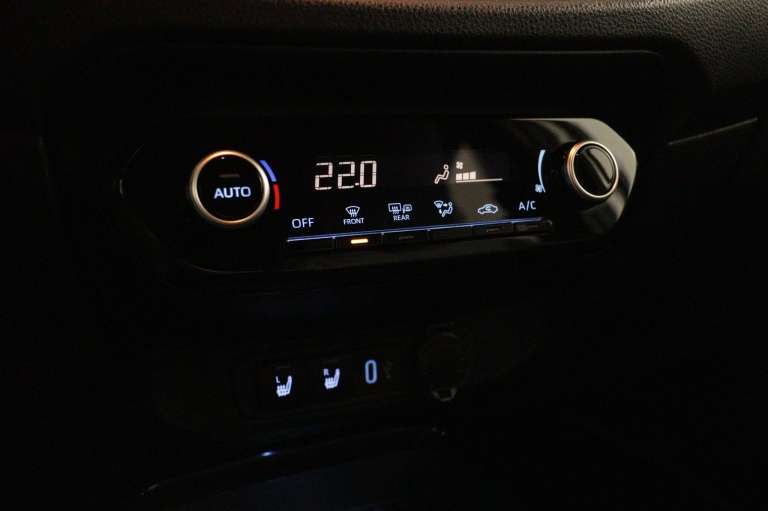 Toyota Aygo X - 1.0 VVT-i MT JBL 7
