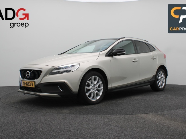 Volvo V40 Cross Country - 1.5 T3 Polar+ Luxury