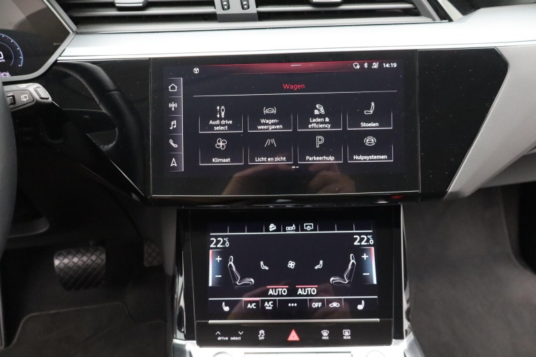Audi e-tron - 50 quattro Business edition 71 kWh 10