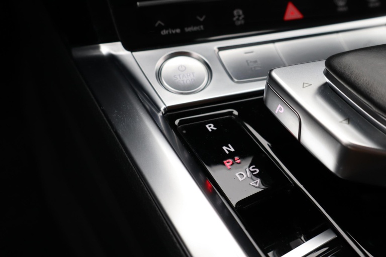 Audi e-tron - 50 quattro Business edition 71 kWh 22