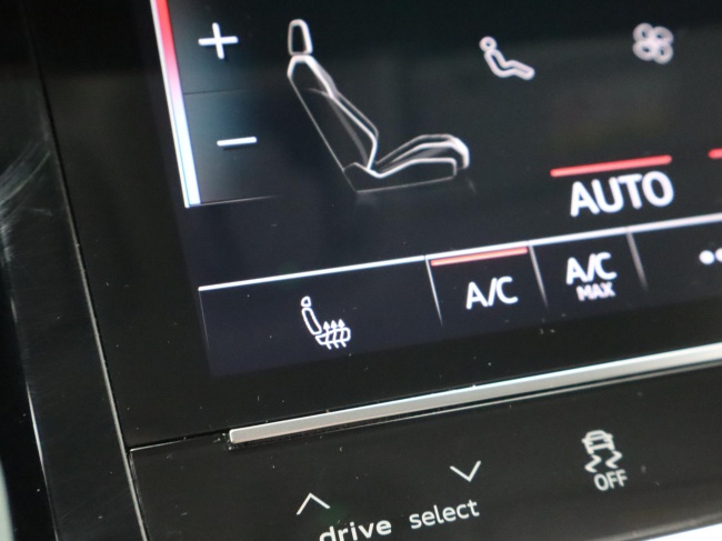 Audi e-tron - 50 quattro Business edition 71 kWh