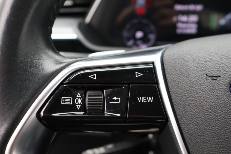 Audi e-tron - 50 quattro Business edition 71 kWh 25