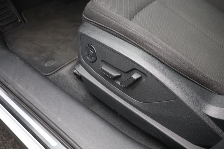 Audi e-tron - 50 quattro Business edition 71 kWh 30