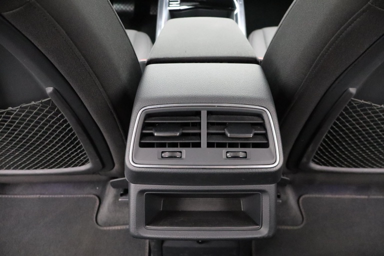 Audi e-tron - 50 quattro Business edition 71 kWh 36