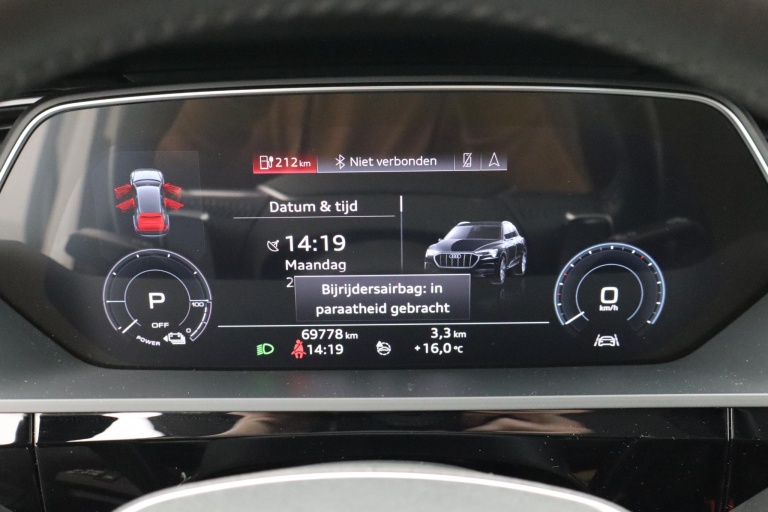 Audi e-tron - 50 quattro Business edition 71 kWh 9