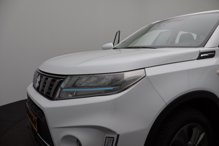 Suzuki Vitara - 1.4 Boosterjet Select Smart Hybrid 15
